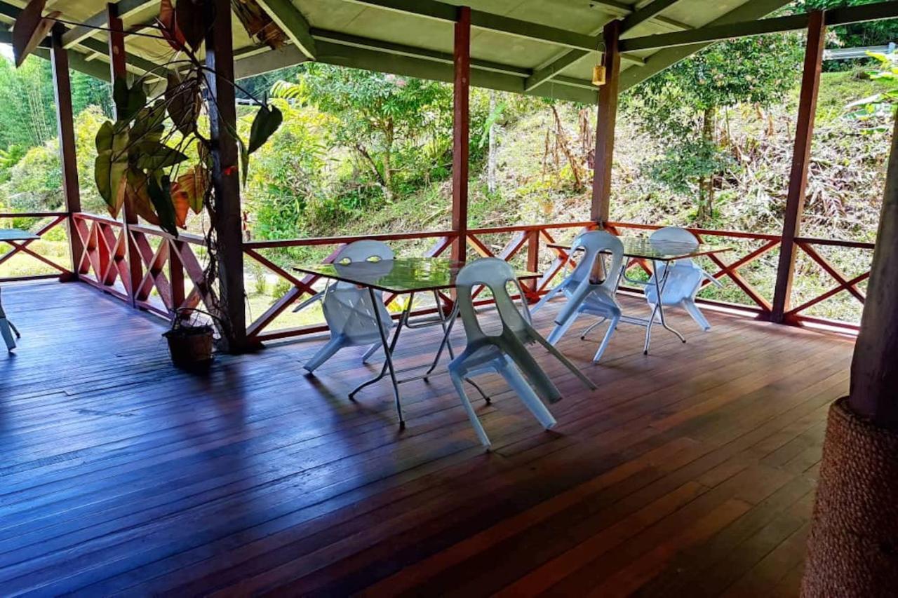Oyo Home 90396 Mahua Rainforest Paradise Tambunan Exterior foto